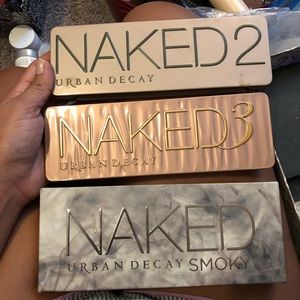 3 NAKED palettes